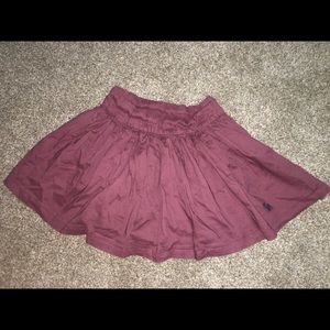 🌸•ABERCROMBIE & FITCH MAROON SKIRT•🌸
